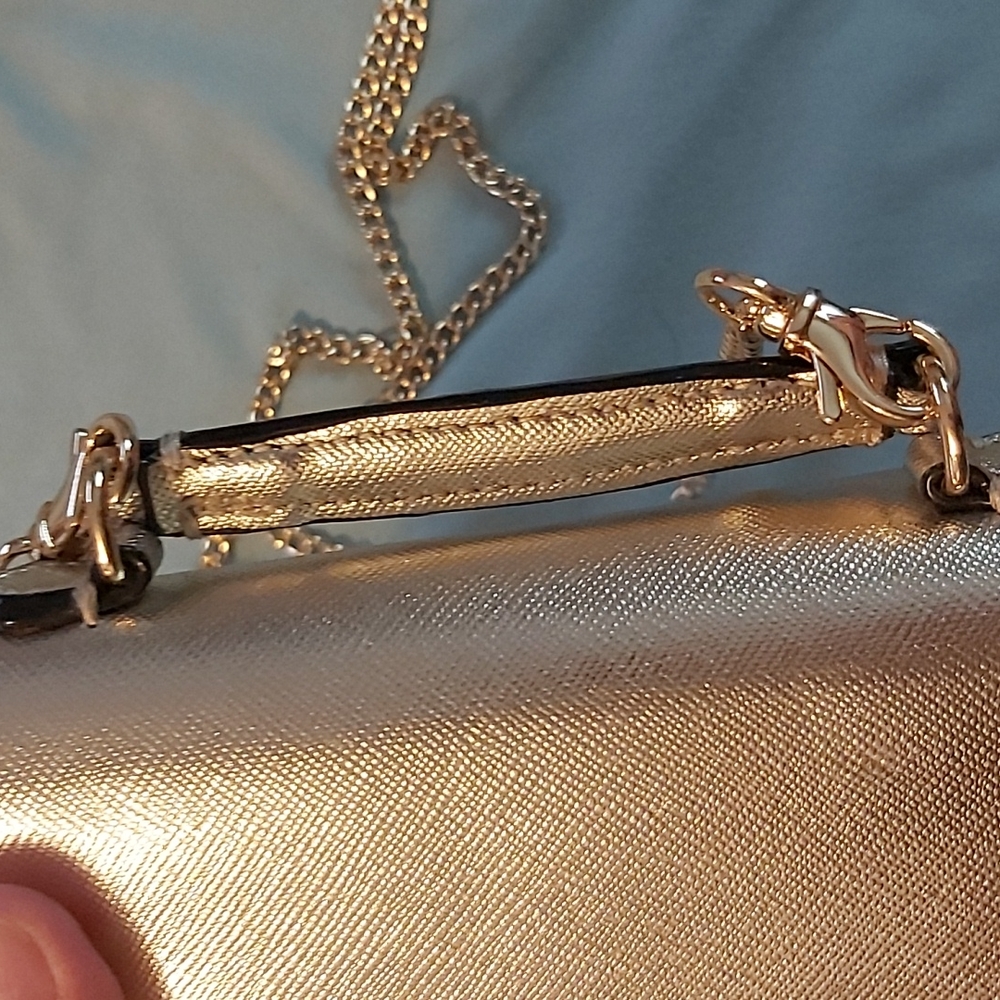 Nwot victoria's secret trifold gold chain pocketbook - Picture 7 of 7